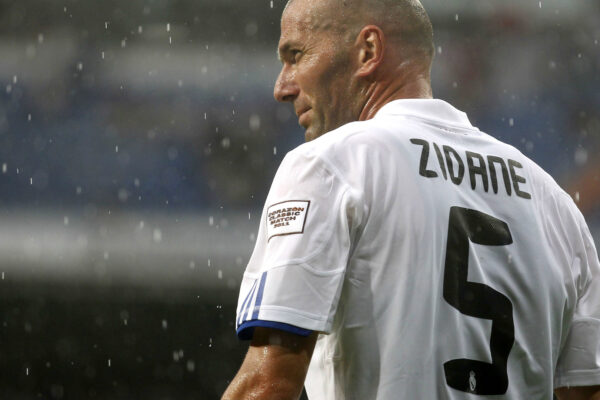 Zinedine Zidane Sebuah Legenda temp