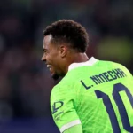 Lukas Nmecha Teken Kontrak Leeds United temp