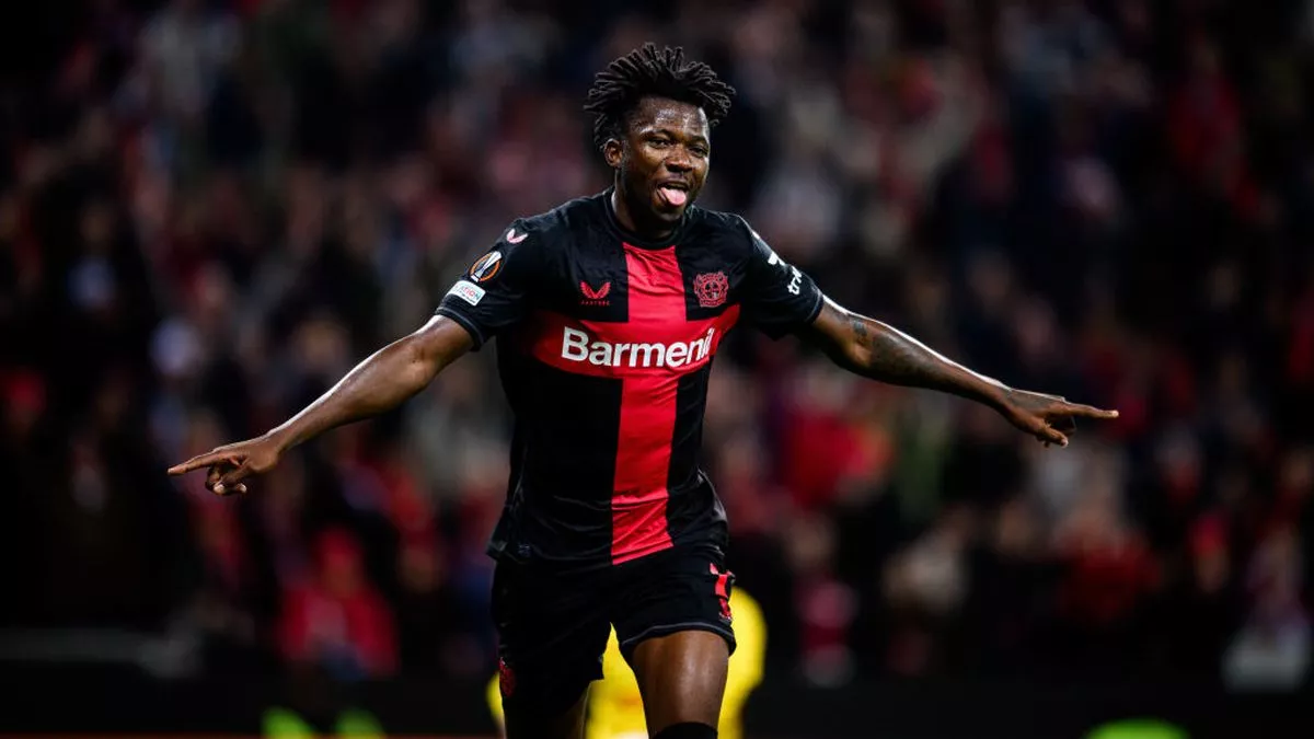 Edmond Tapsoba Bintang Bertahan Bayer Leverkusen