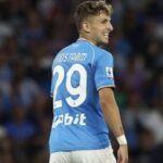 Wolfsburg Mengumumkan Kembalinya Jesper Lindstrøm temp
